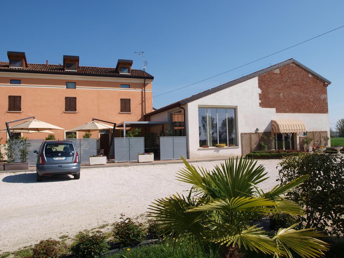 Rivarolo del Re ed Uniti La Cascina Del Soleホステル エクステリア 写真