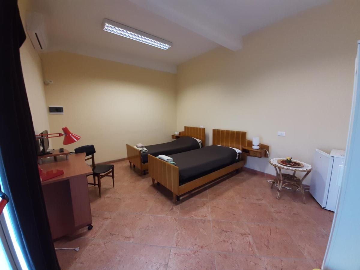 Rivarolo del Re ed Uniti La Cascina Del Soleホステル エクステリア 写真